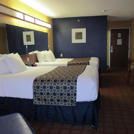 Quality Inn & Suites Watertown Fort Drum Calcium المظهر الخارجي الصورة